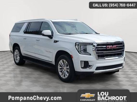 GMC YUKON XL 2022 1GKS1GKD8NR126175 image